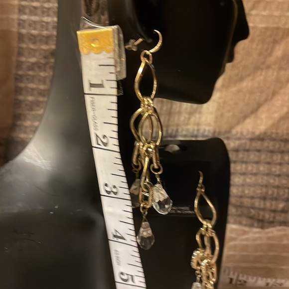 Gold colored dangle earrings with gold links and clear beads - Picture 3 of 3